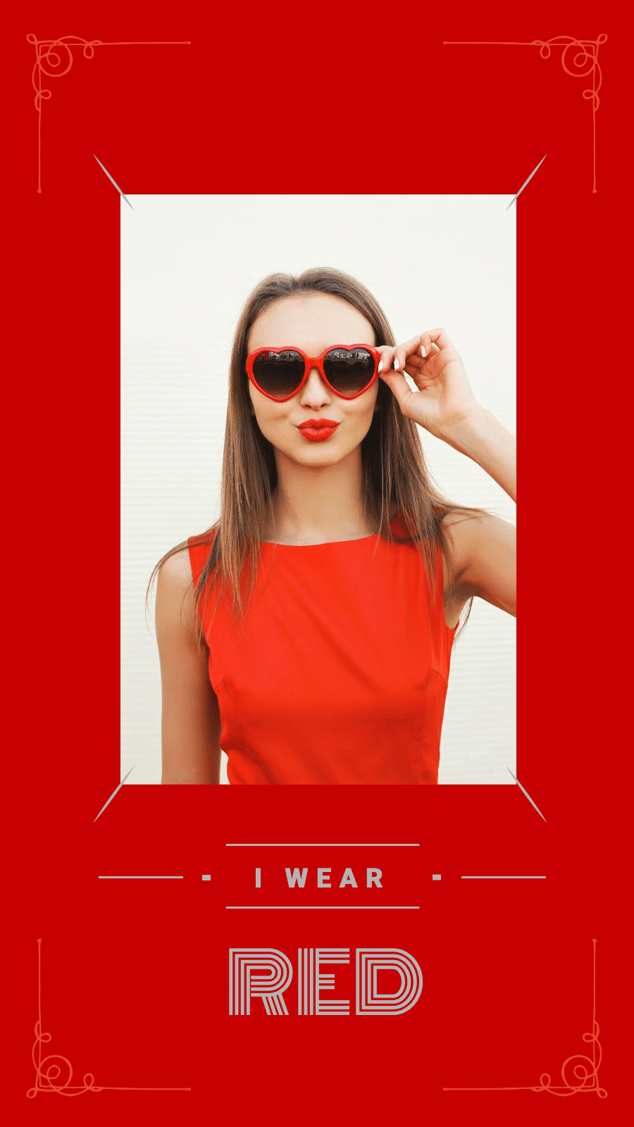 Red Background Woman Photo Clothing Promotion Simple Fashion Style Instagram Story预览效果