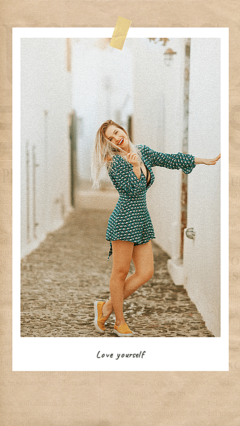 Special Frame Elegant Woman Travel Record Picture Simple Fashion Style Polaroid Simulation Instagram Story