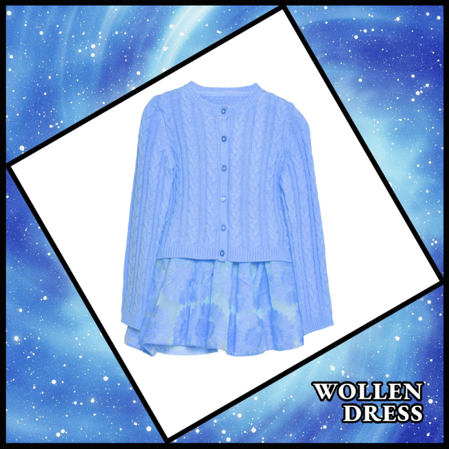 Star Sea Background White Frame Dress Simple Fashion Style Instagram Post预览效果