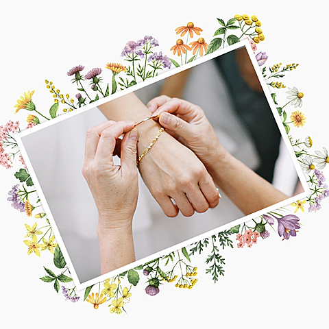 Floral Frame Polaroid Women's Bracelet Jewelry and Accessories Ecommerce Product Image