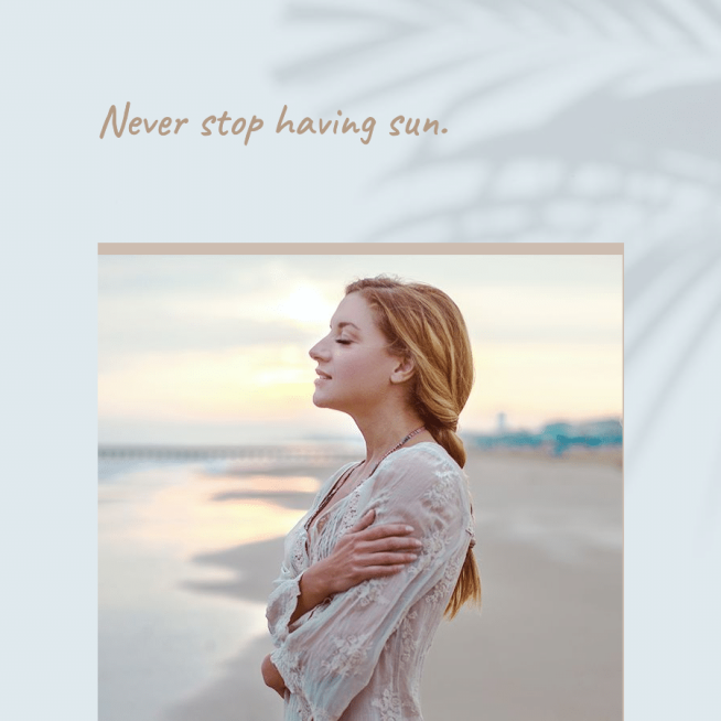 Seaside Woman Photo Summer Fashion Art Simple Style Poster Instagram Post预览效果