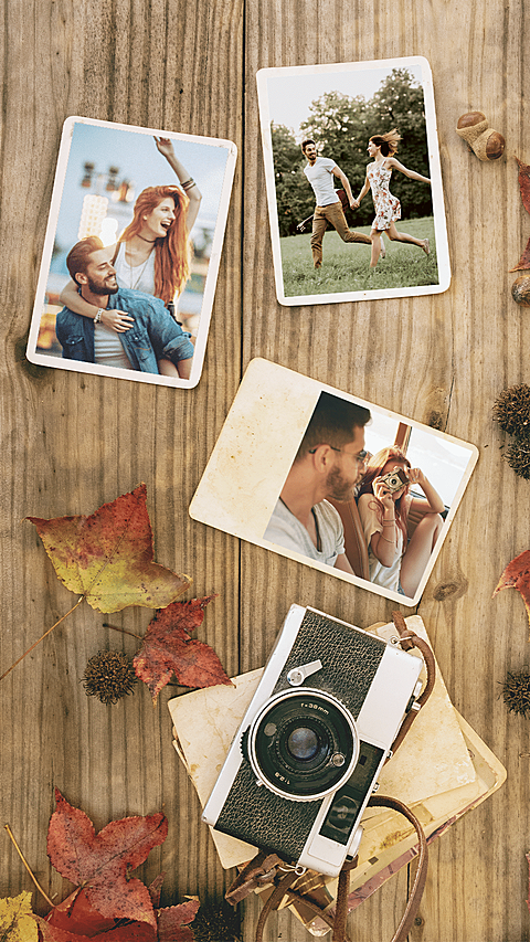Wooden Background Retro Originality Couple Photos Simple Fashion Style Instagram Story