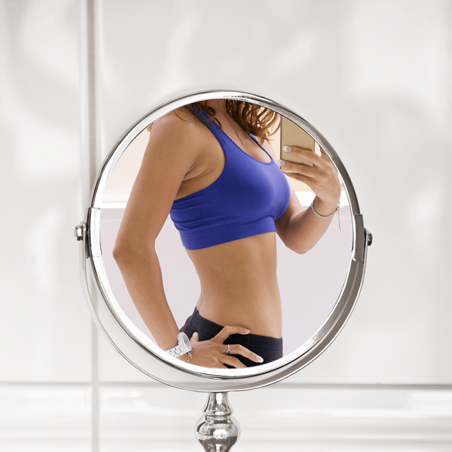 Simple Literary Fitness Woman Personal Selfie Display Instagram Post预览效果