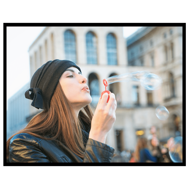 Simple Literary Hat Woman Travel Record Instagram Post预览效果