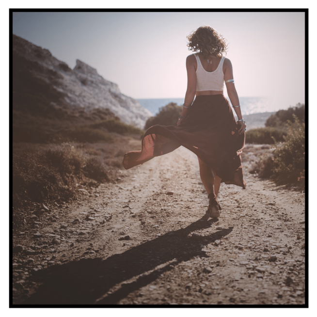Literary Travel Woman Record Instagram Post预览效果