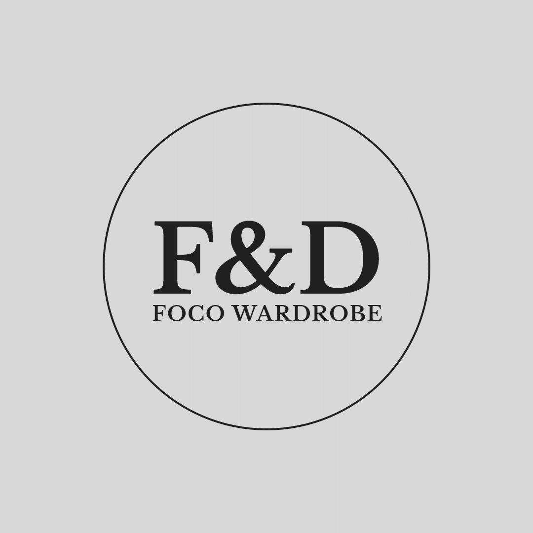 Simple Fashion Style Women's Wear Logo Image