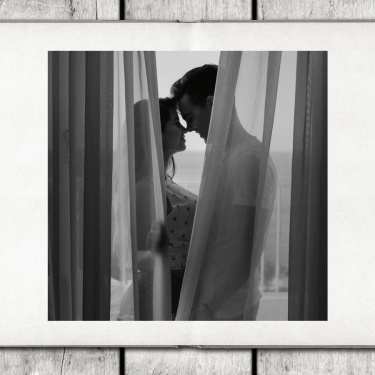 Couple Photo Simple Frame Retro Simple Style Instagram Post