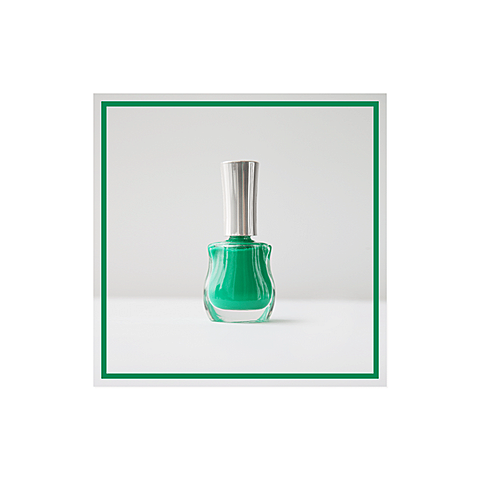 White Background Nail Polish Promotion Fashion Simple Style Poster Instagram Post