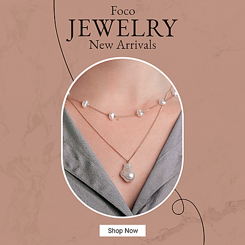 White Ellipse Stroke Literary Style Jewelry Necklaces Display Ecommerce Story