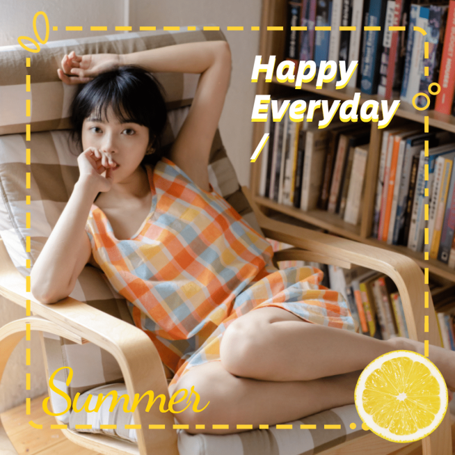 清新简约手绘少女边框晒照预览效果