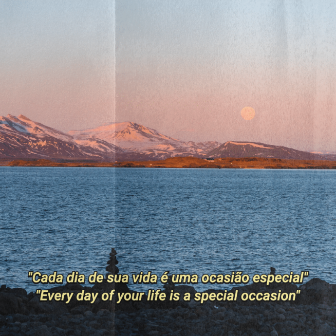 Vintage Magazine Landscape Nature Mark Template预览效果