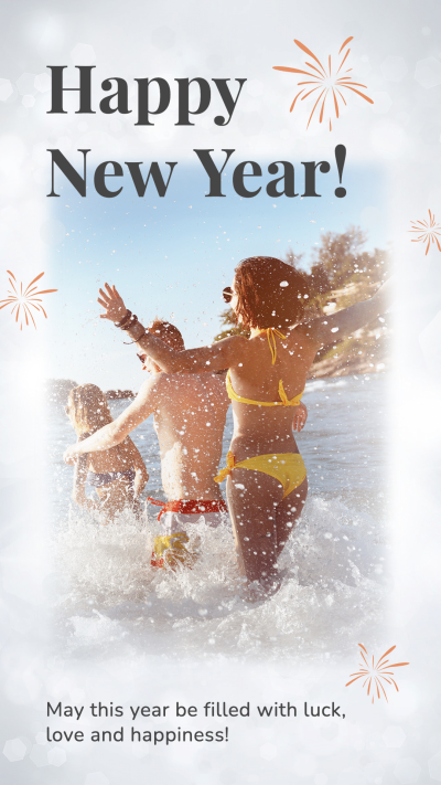New Year Celebrate Seaside Scenery Friends Photo Instagram Story